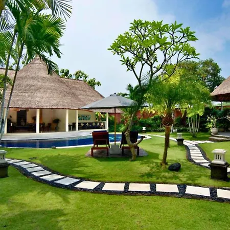 Entire 3 Bedroom Private Pool Villa Zn99